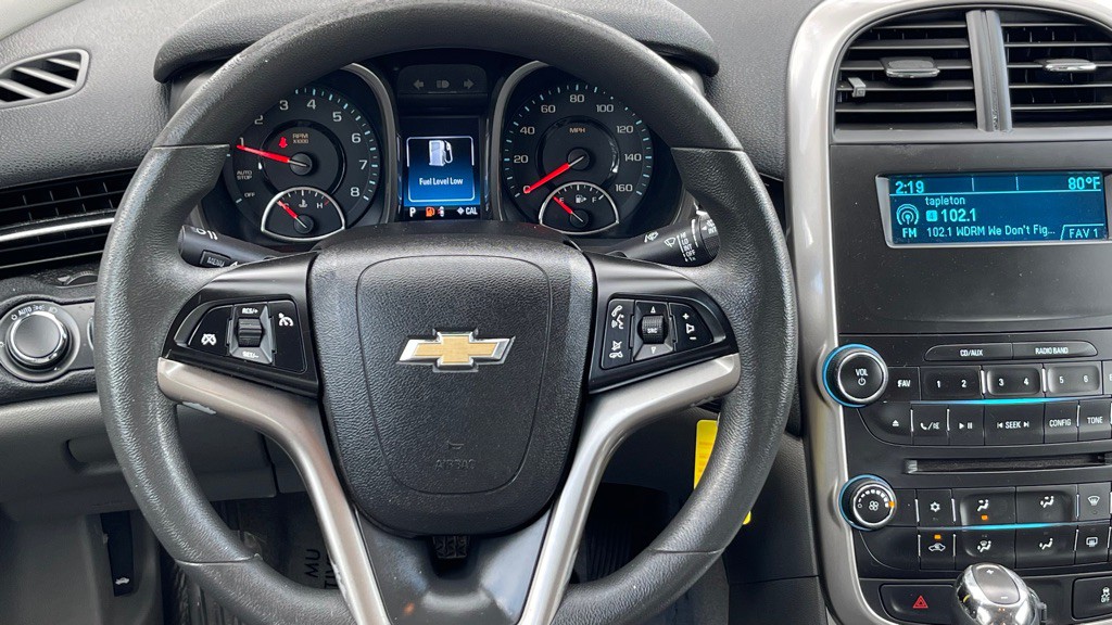 2015 Chevrolet Malibu Image 6