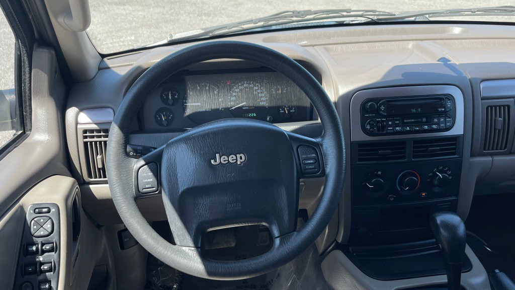 2004 Jeep Grand Cherokee Image 6
