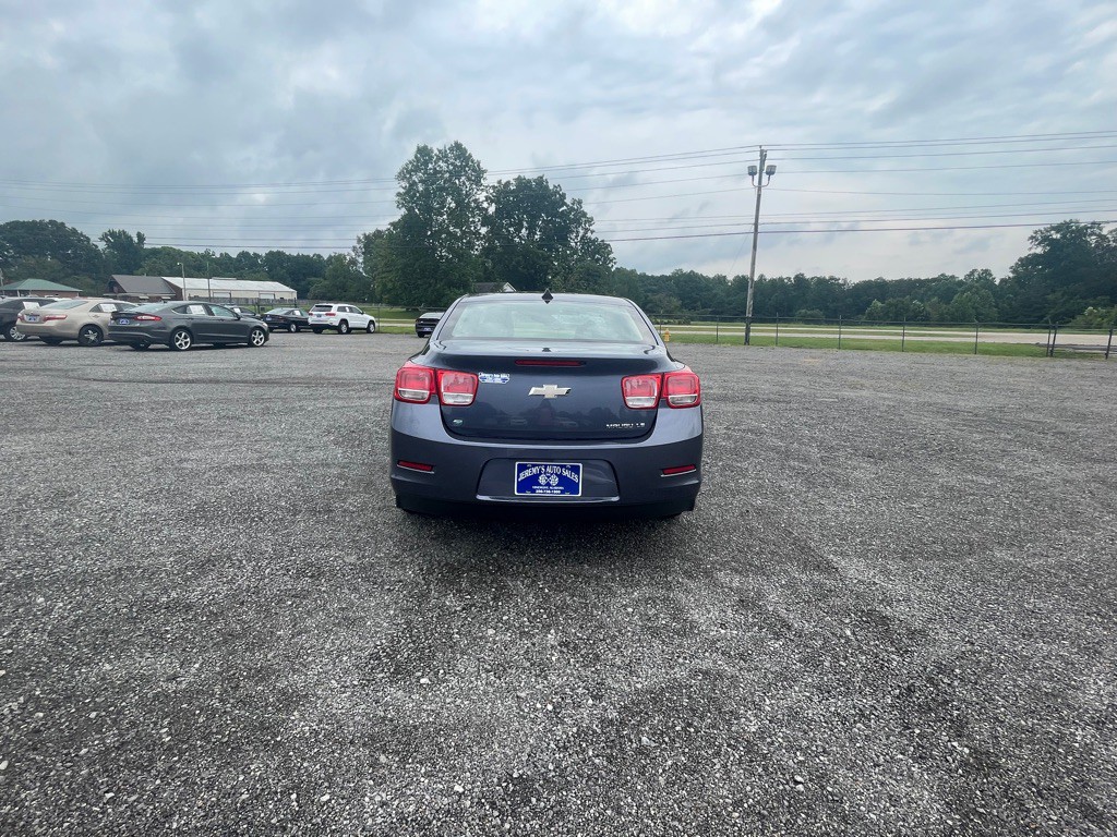 2014 Chevrolet Malibu Image 4