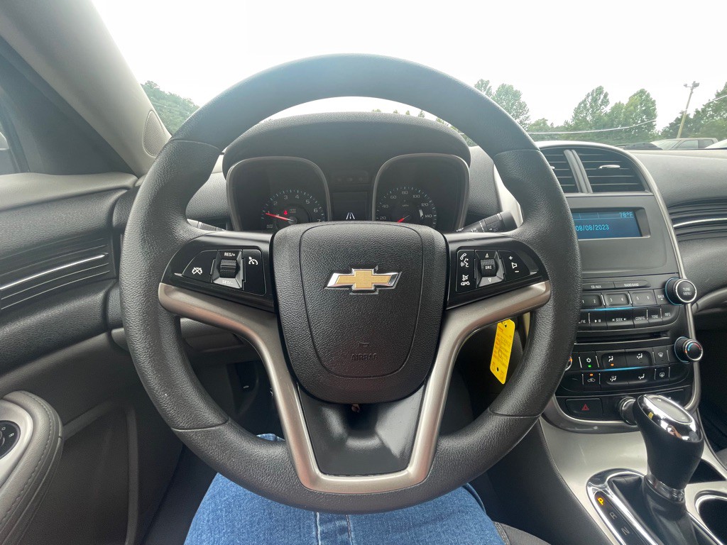 2014 Chevrolet Malibu Image 6