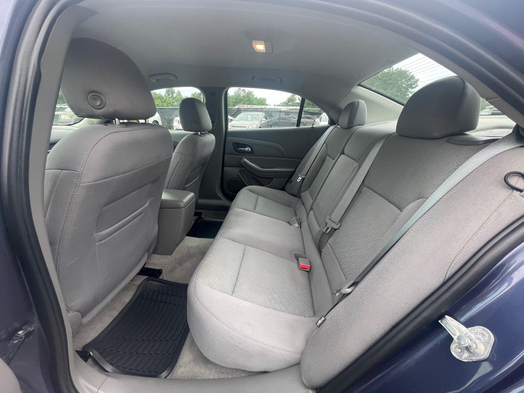 2014 Chevrolet Malibu Image 18