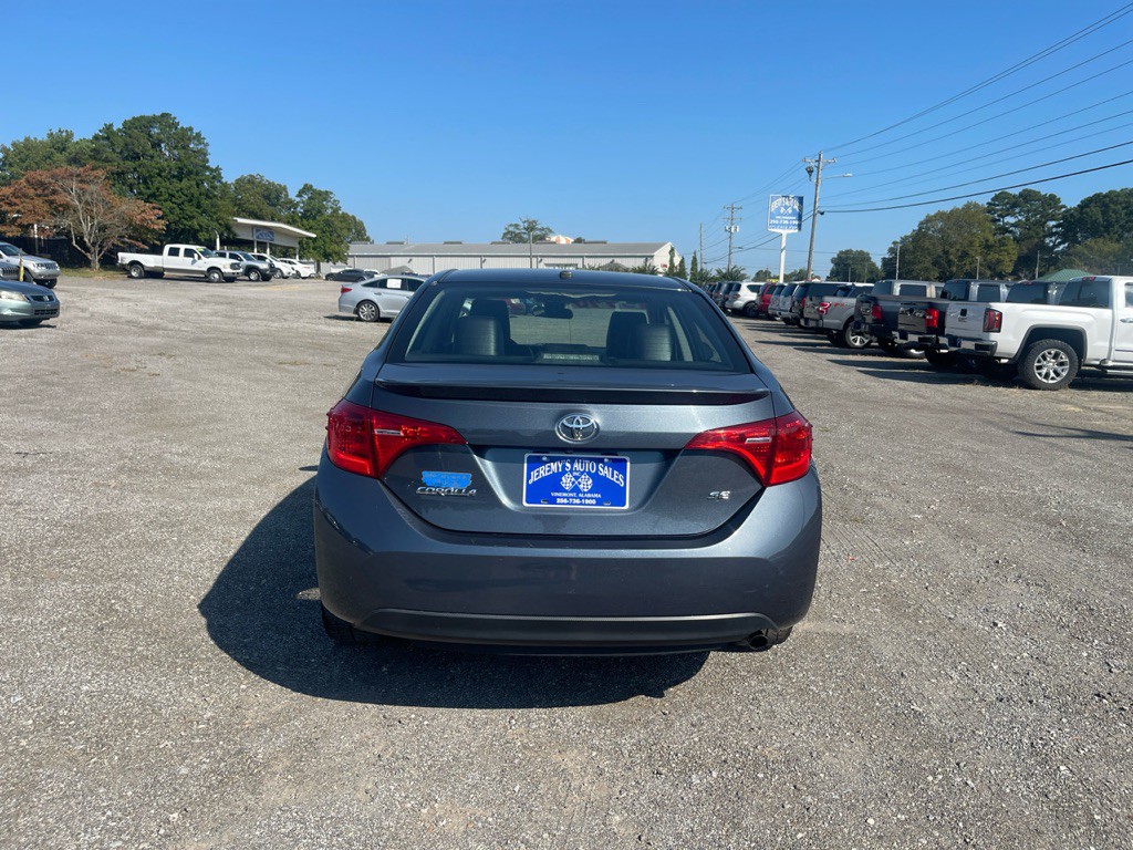 2017 Toyota Corolla Image 4