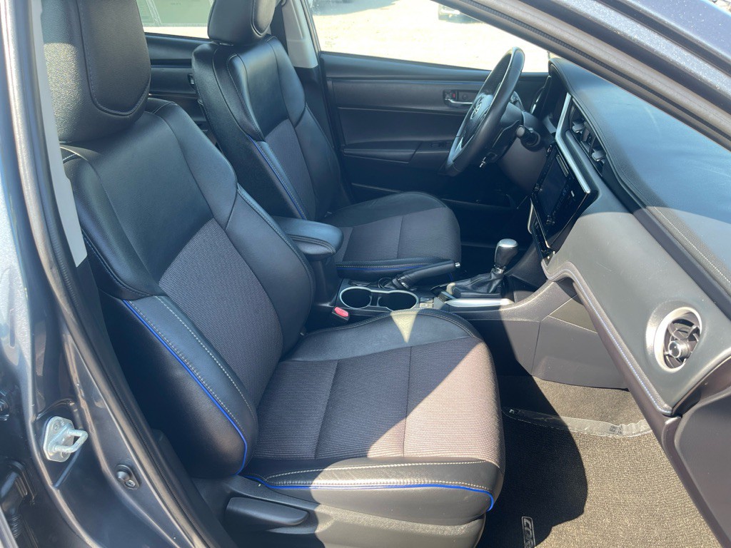 2017 Toyota Corolla Image 15
