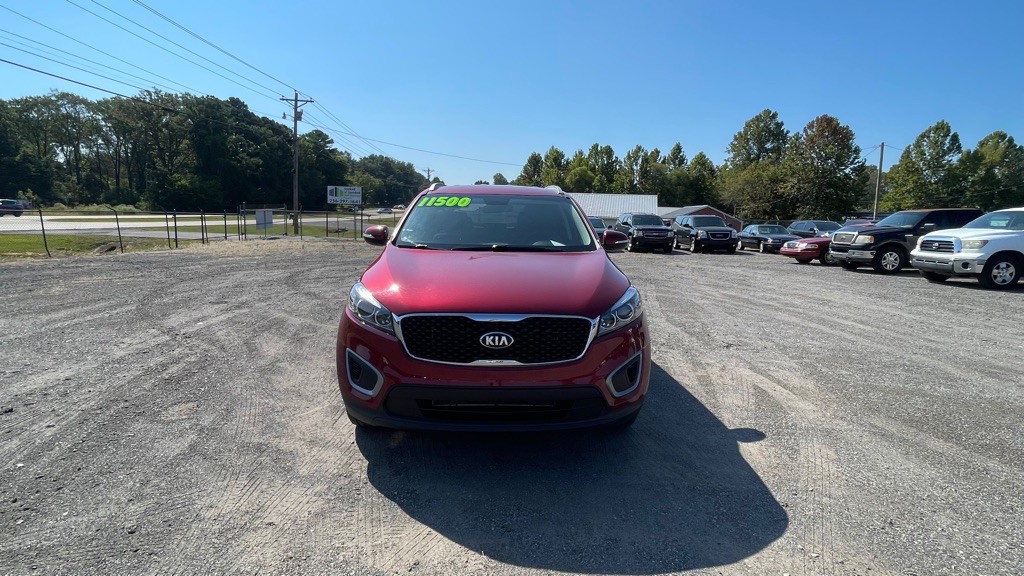 2016 Kia Sorento Image 2