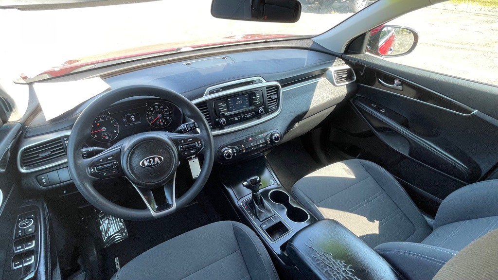 2016 Kia Sorento Image 6