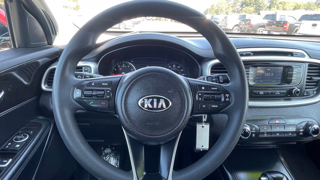 2016 Kia Sorento Image 7