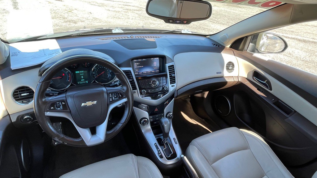 2015 Chevrolet Cruze Image 5