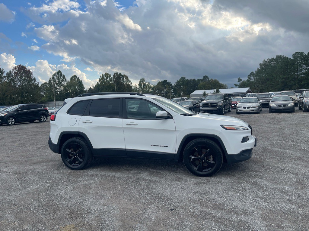 2016 Jeep Cherokee Image 3