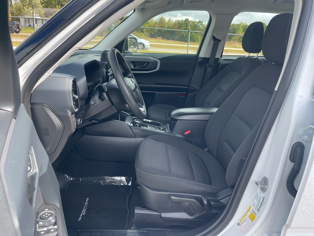 2021 Ford Bronco Image 15