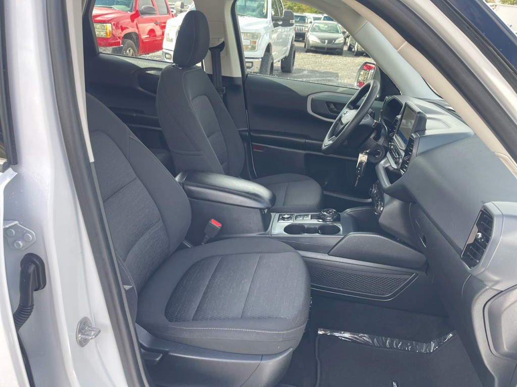 2021 Ford Bronco Image 16