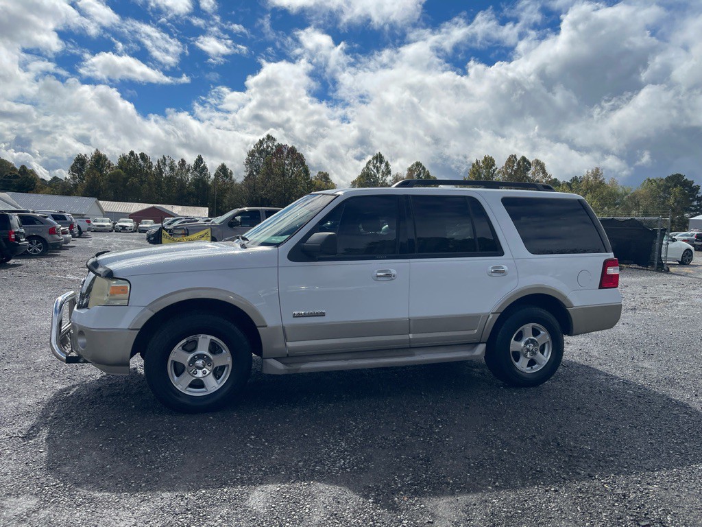 2007 Ford Expedition Image 1