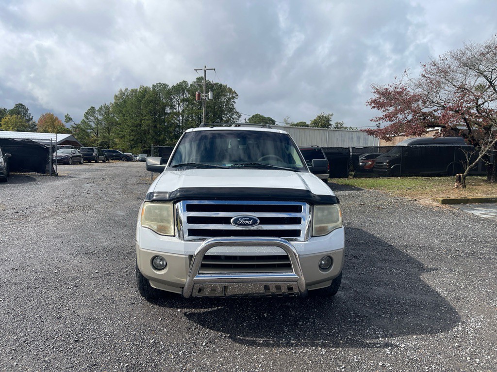 2007 Ford Expedition Image 2