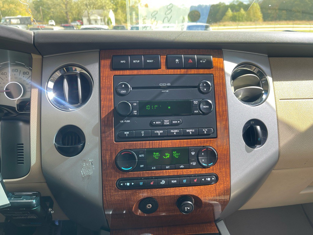2007 Ford Expedition Image 9