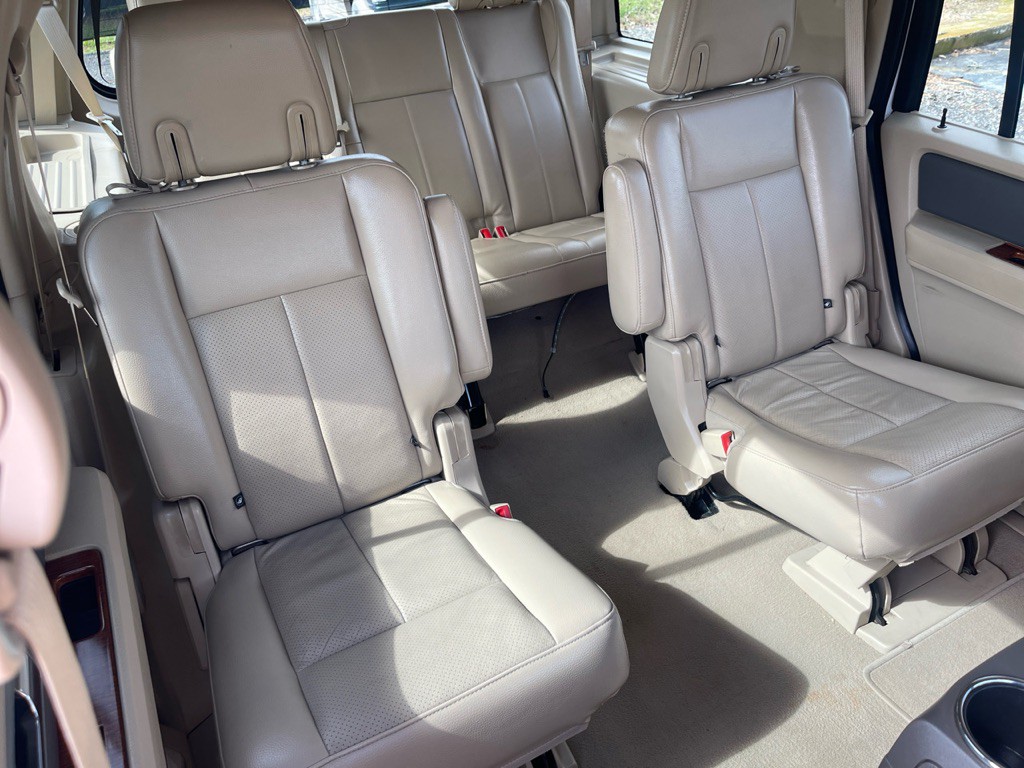 2007 Ford Expedition Image 18