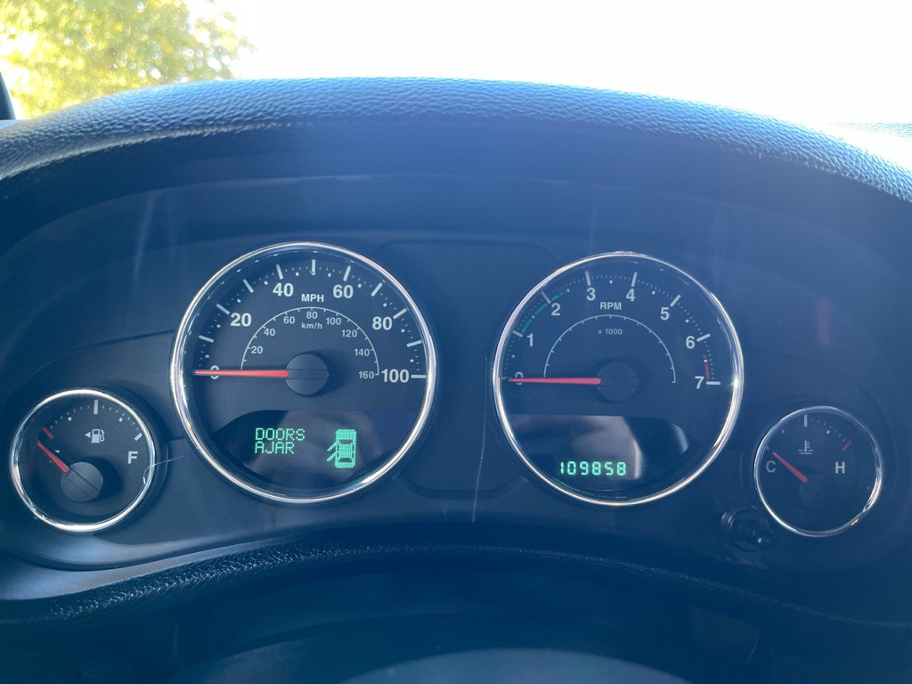 2013 Jeep Wrangler Unlimited Image 9