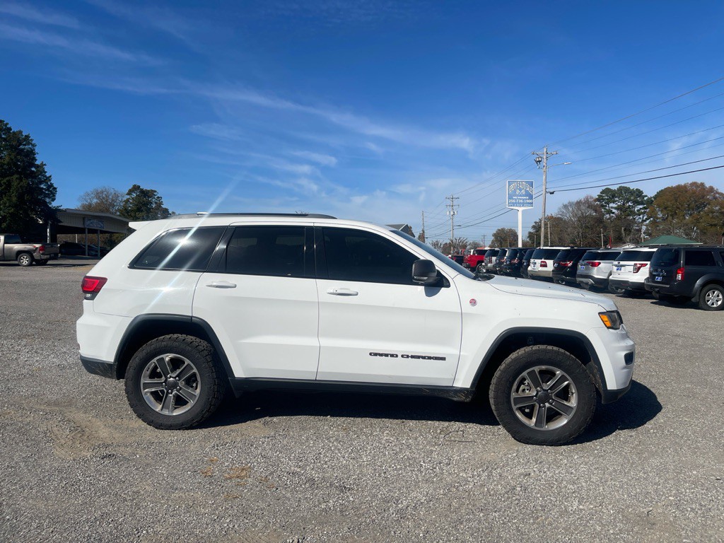 2020 Jeep Grand Cherokee Image 3