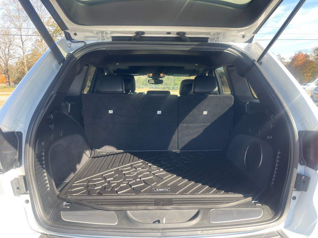 2020 Jeep Grand Cherokee Image 4