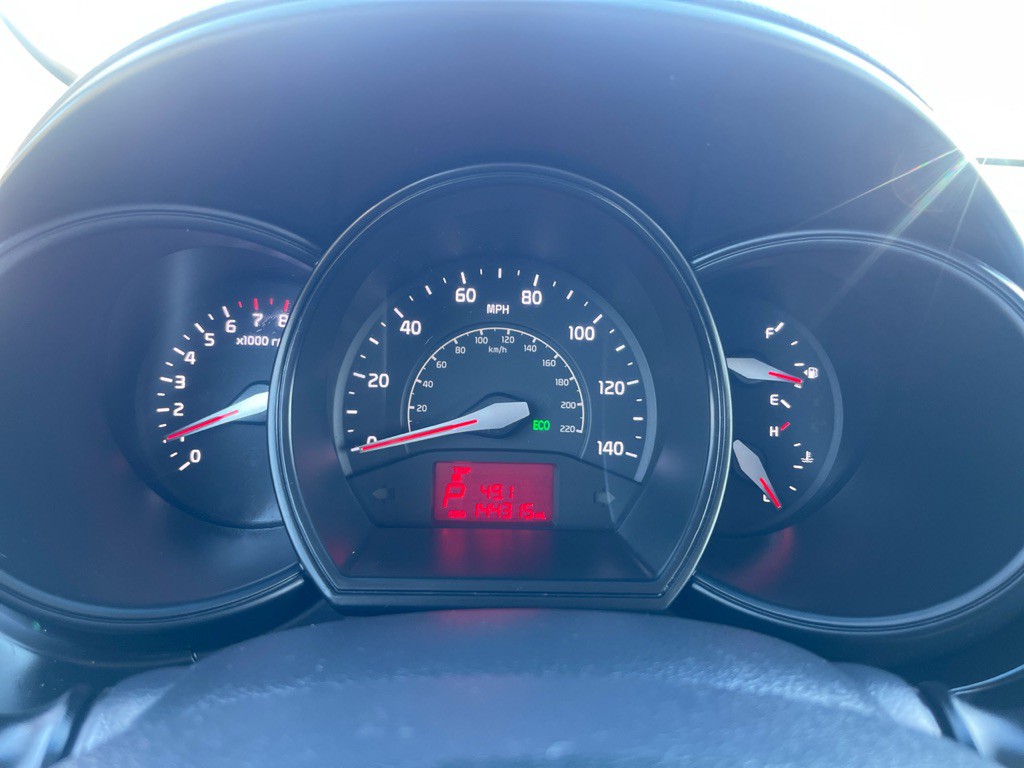 2016 Kia Rio Image 9