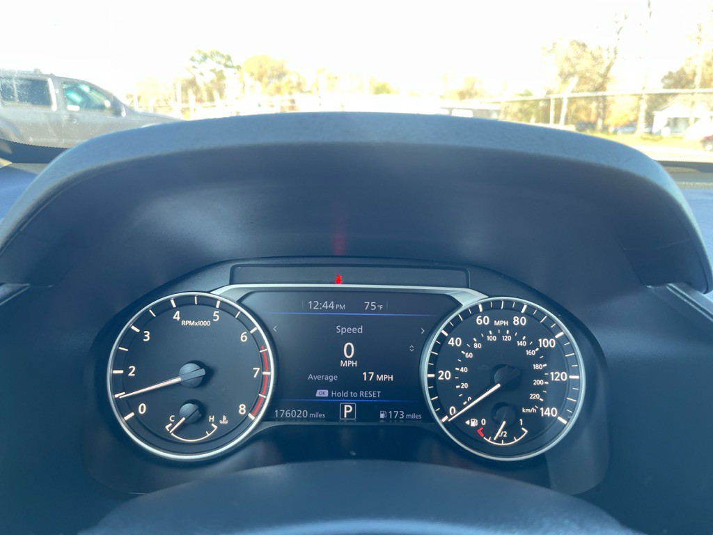 2019 Nissan Altima Image 9