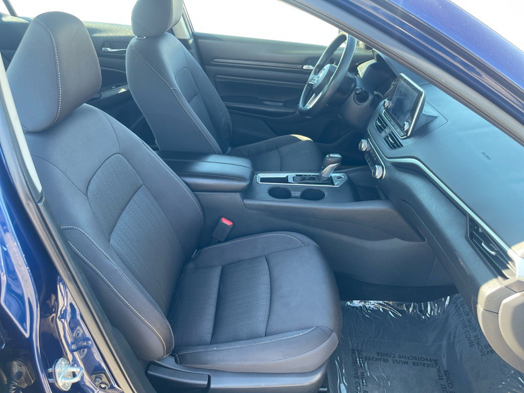 2019 Nissan Altima Image 15
