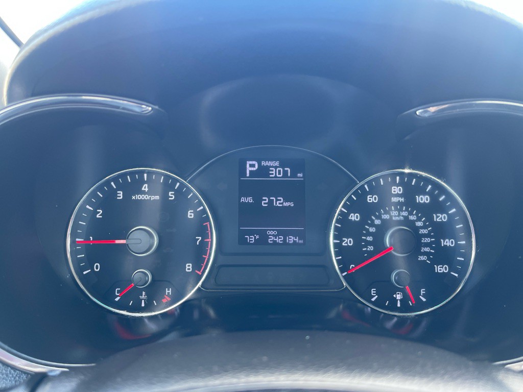 2017 Kia Forte Image 9