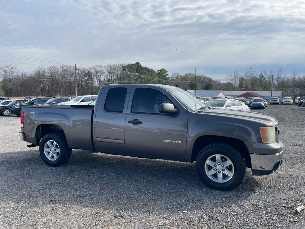 2013 GMC Sierra Image 3