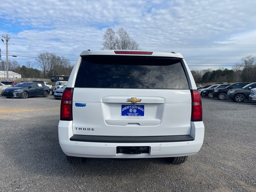 2017 Chevrolet Tahoe Image 4