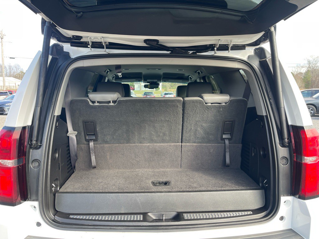 2017 Chevrolet Tahoe Image 5