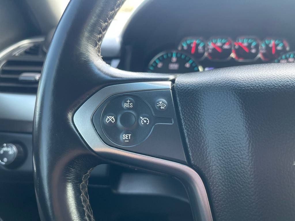 2017 Chevrolet Tahoe Image 8