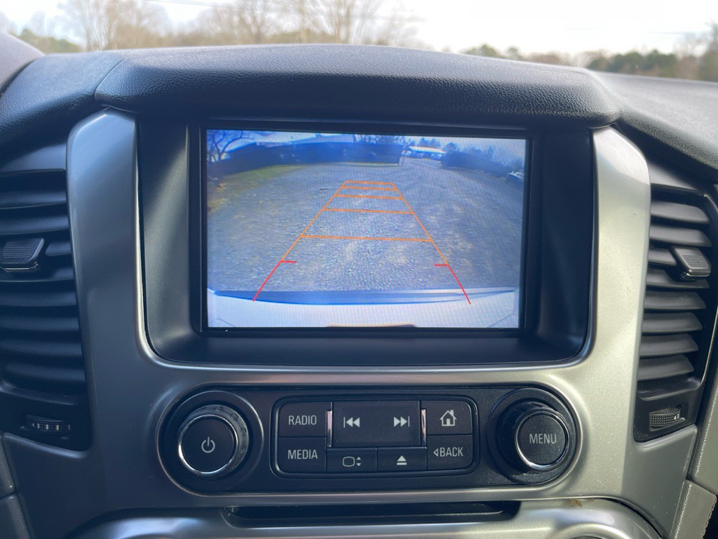 2017 Chevrolet Tahoe Image 12