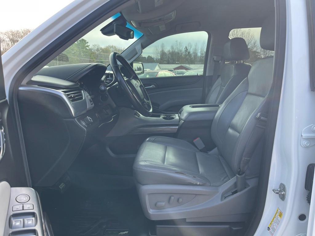 2017 Chevrolet Tahoe Image 14