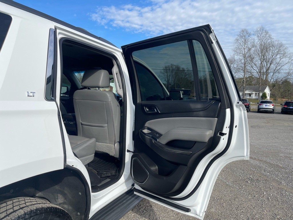 2017 Chevrolet Tahoe Image 17