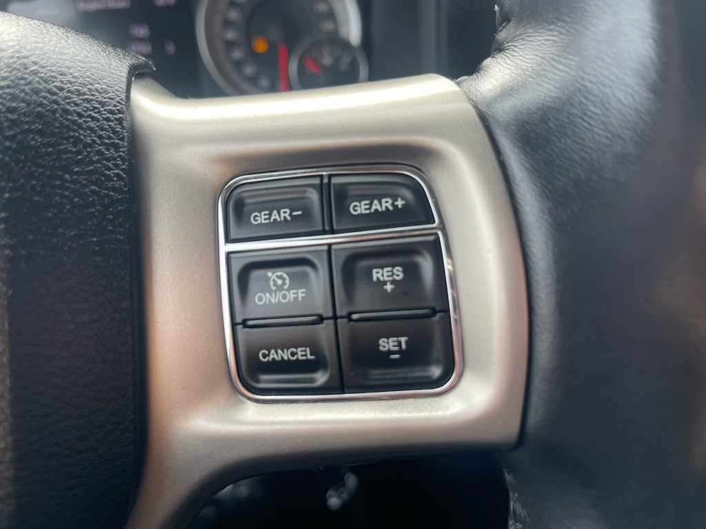 2014 RAM 1500 Image 8