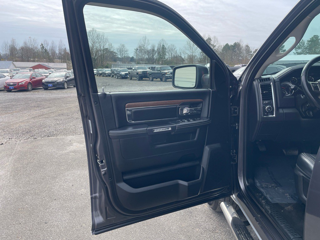 2014 RAM 1500 Image 11