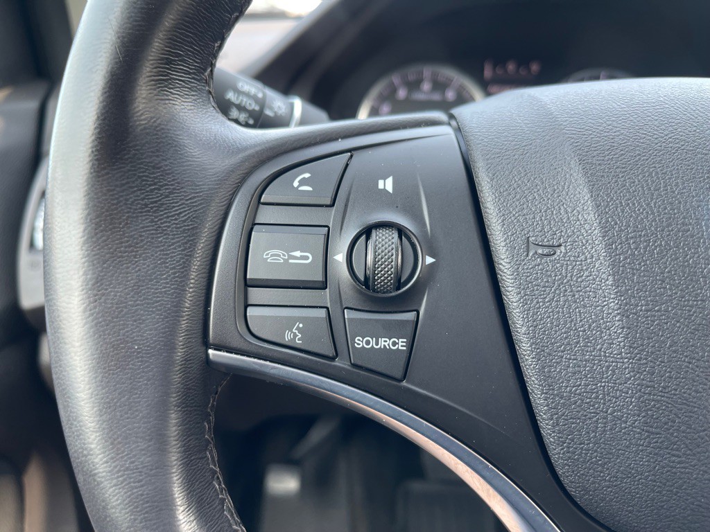 2016 Acura MDX Image 8