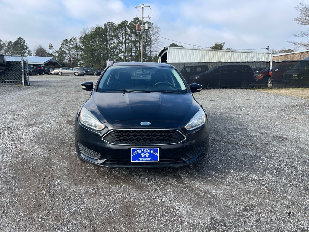 2017 Ford Focus Image 2