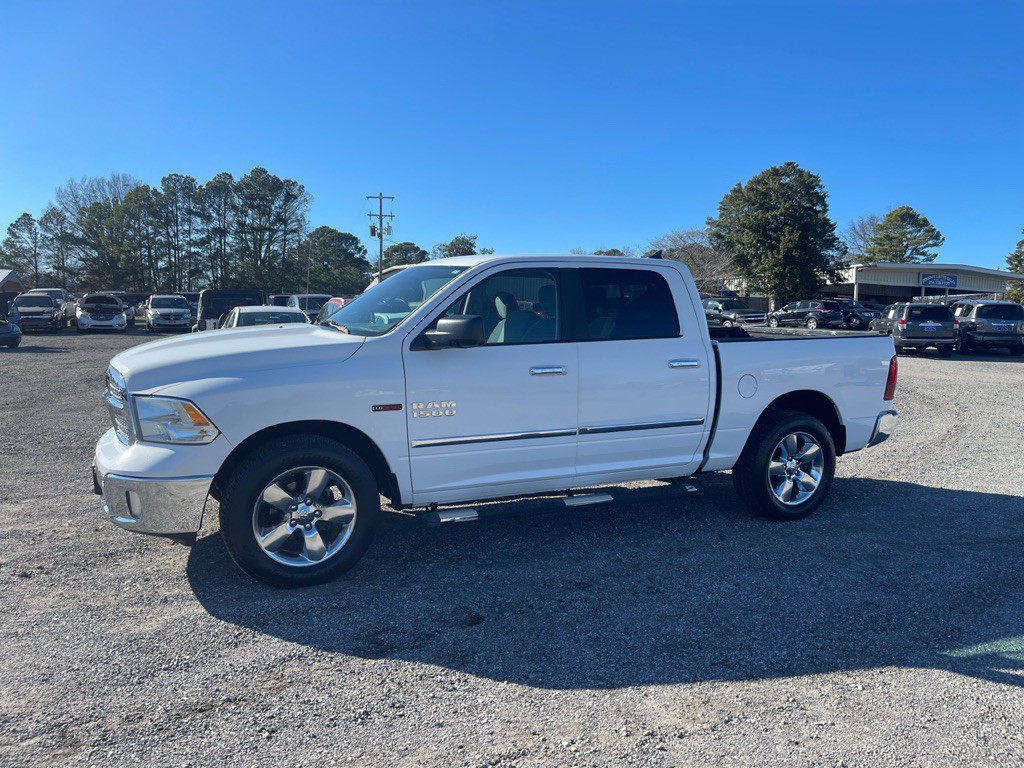 2016 RAM 1500 Image 1