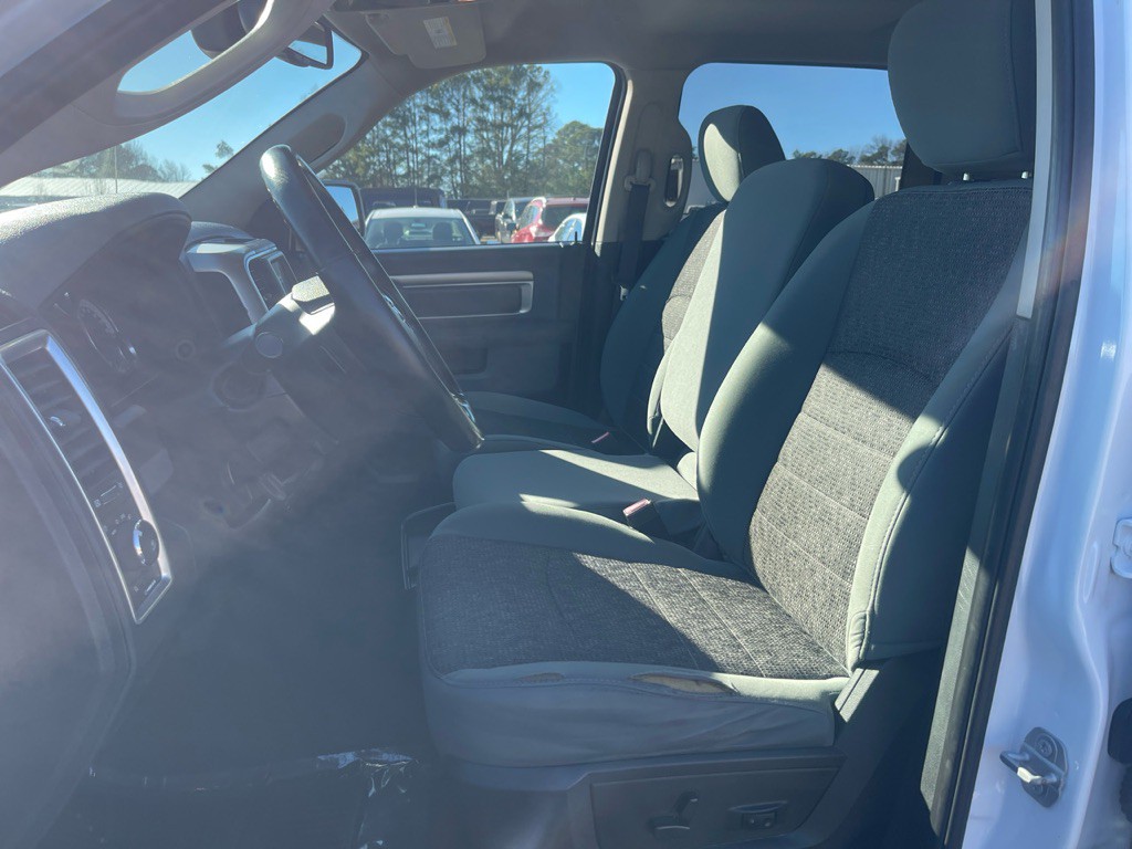 2016 RAM 1500 Image 13