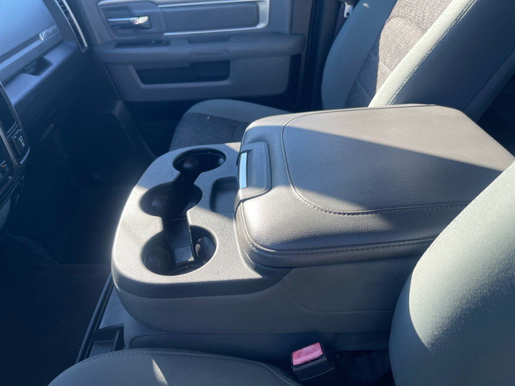 2016 RAM 1500 Image 14