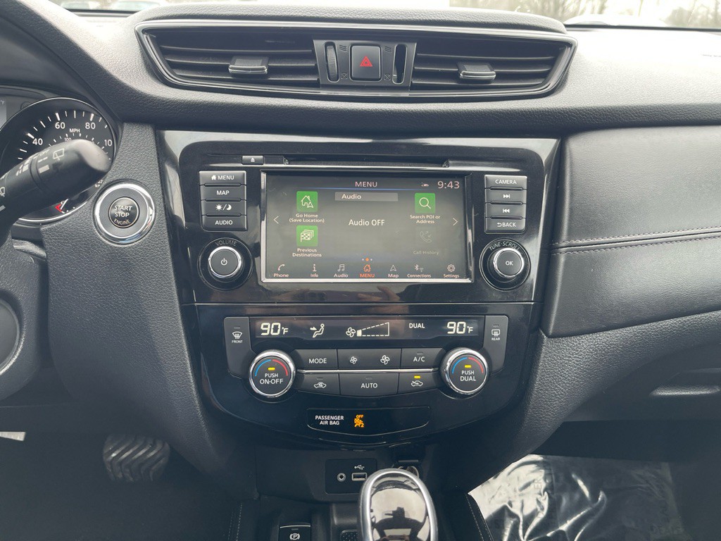 2020 Nissan Rogue Image 13