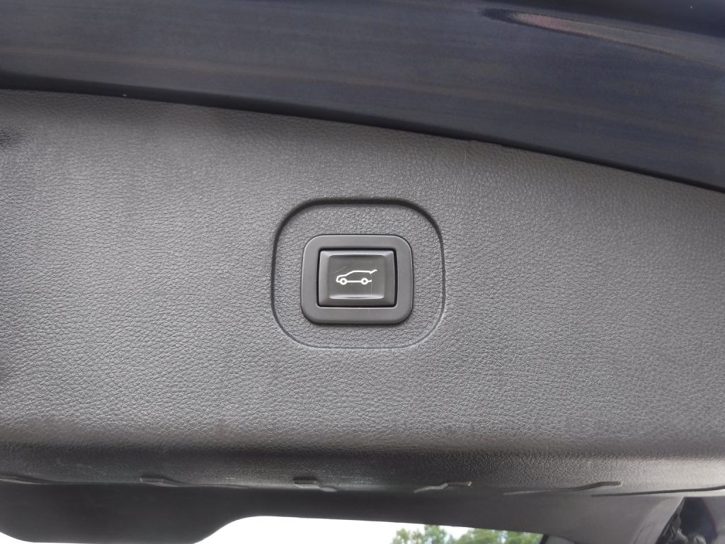 2017 Chevrolet Equinox Image 6