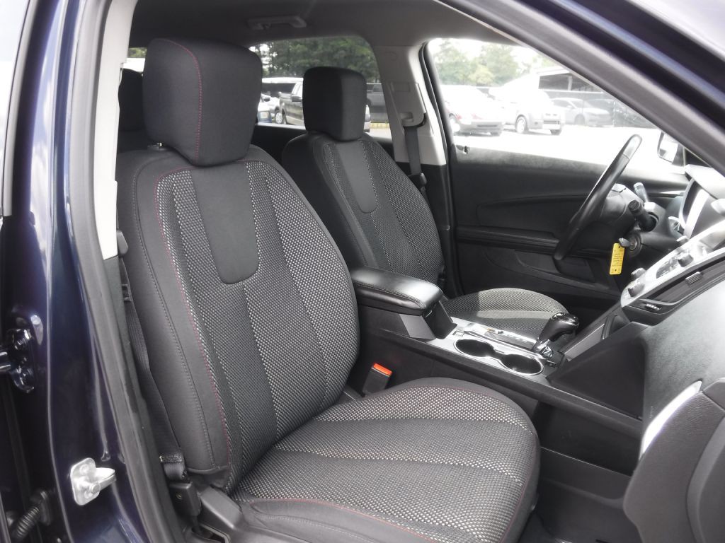 2017 Chevrolet Equinox Image 17