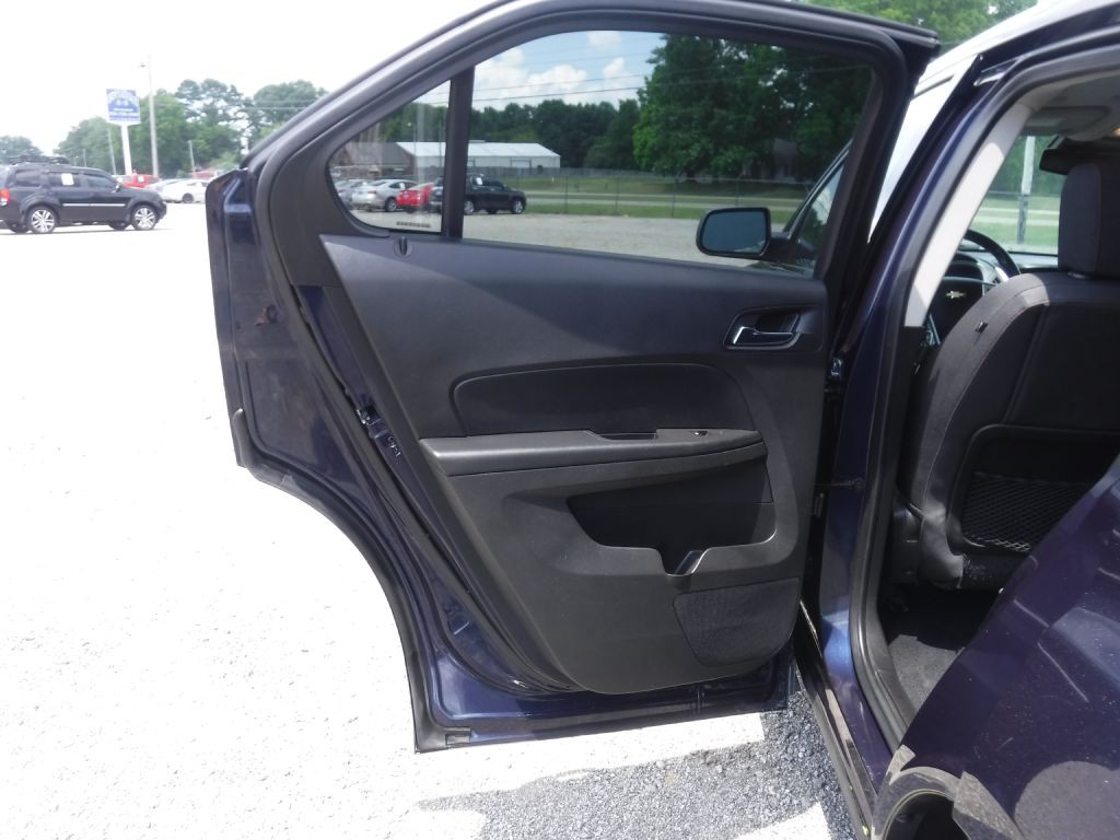 2017 Chevrolet Equinox Image 18