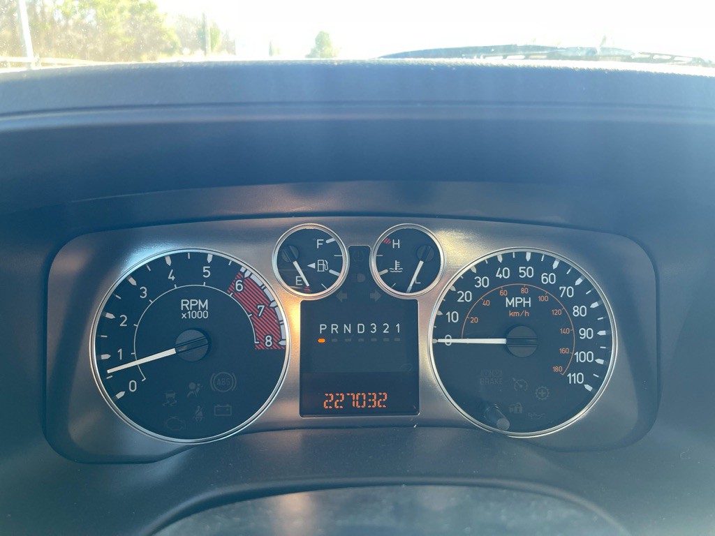 2008 HUMMER H3 Image 7