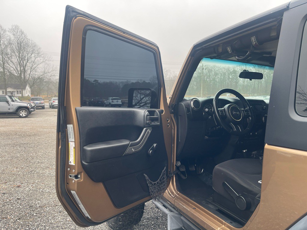 2015 Jeep Wrangler Image 7