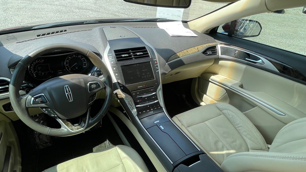 2013 Lincoln MKZ Image 5