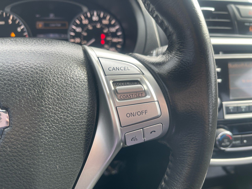 2018 Nissan Altima Image 8