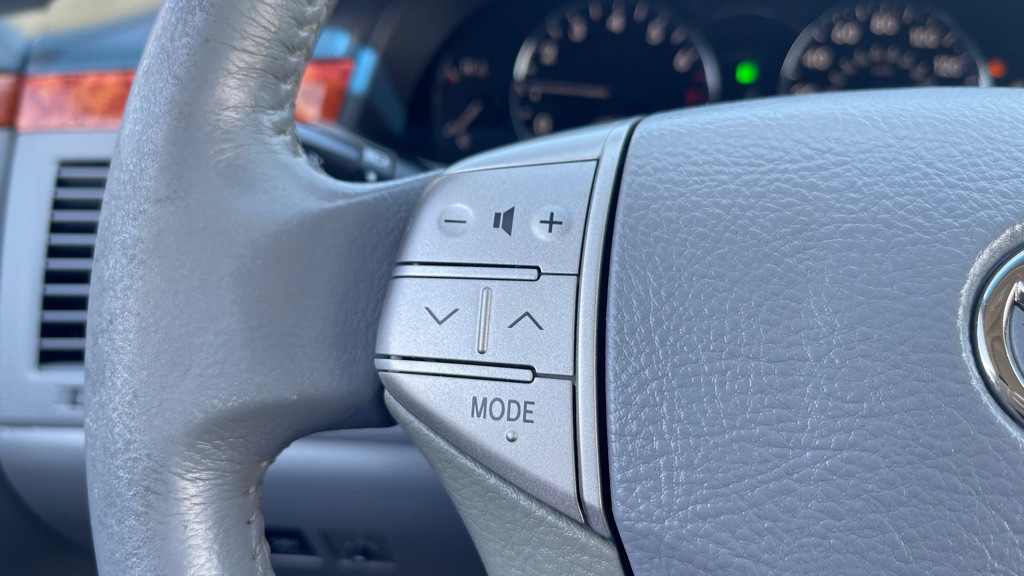 2006 Toyota Avalon Image 7