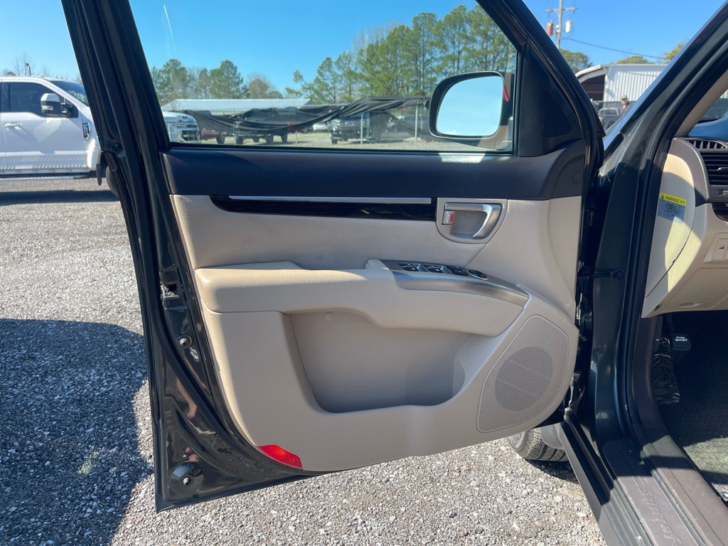 2012 Hyundai Santa Fe Image 13