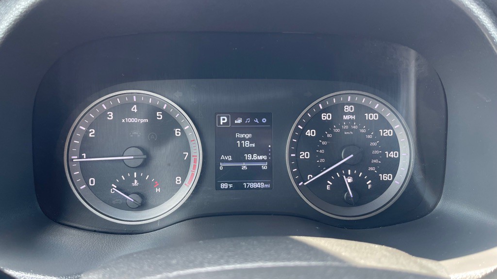 2016 Hyundai Tucson Image 10